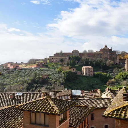 Panoramico San Martino 12 Appartement Sienne